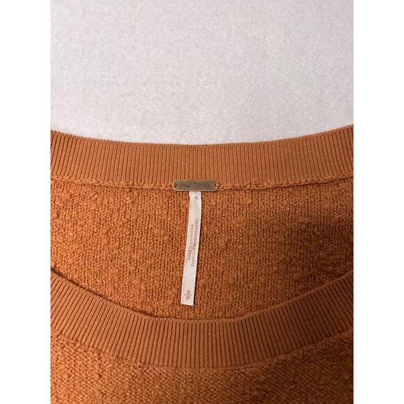 Free People Found My Friend Boucle Pullover. Size S. Coral Color - Picture 5 of 6